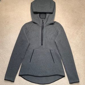 Lululemon | Fleece and Thank You Pullover size 4